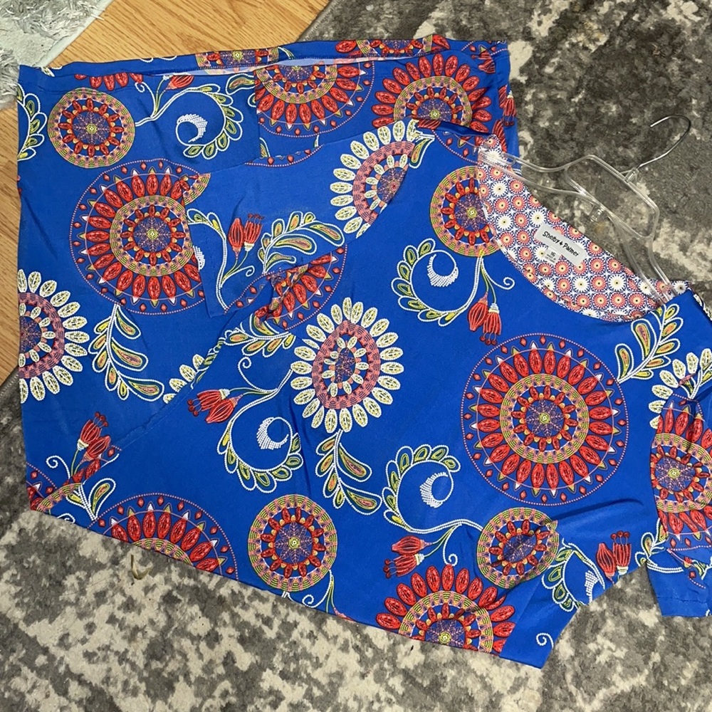 Dress - Picture 4 of 4